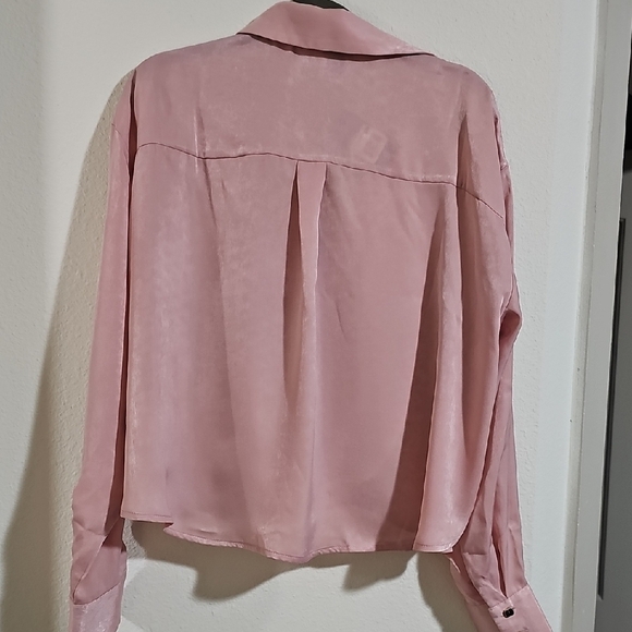 Express Women's Blush Button-Up Blouse - Picture 4 of 9